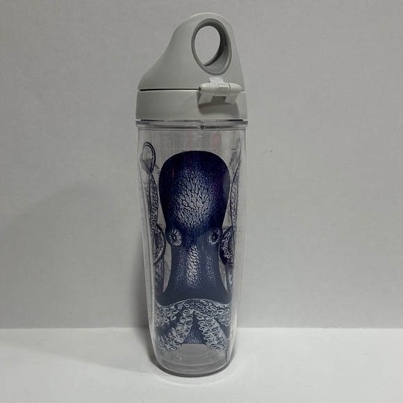 Tervis 24 oz Blue Octopus Tumbler - Picture 1 of 5